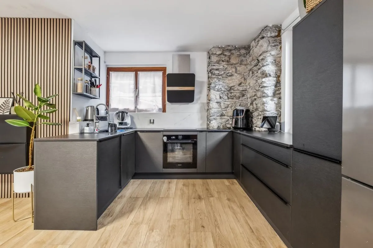 Chalais for sale Single house Switzerland - cChic-immoHub your real estate portal