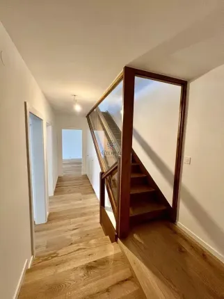 Haus zu verkaufen in Bellevue (8)
