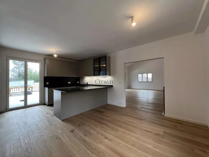 Casa in vendita a Bellevue - Casa unifamiliare in vendita a Bellevue, 10 locali, 314.5 m2 - Smart Propylaia (18)