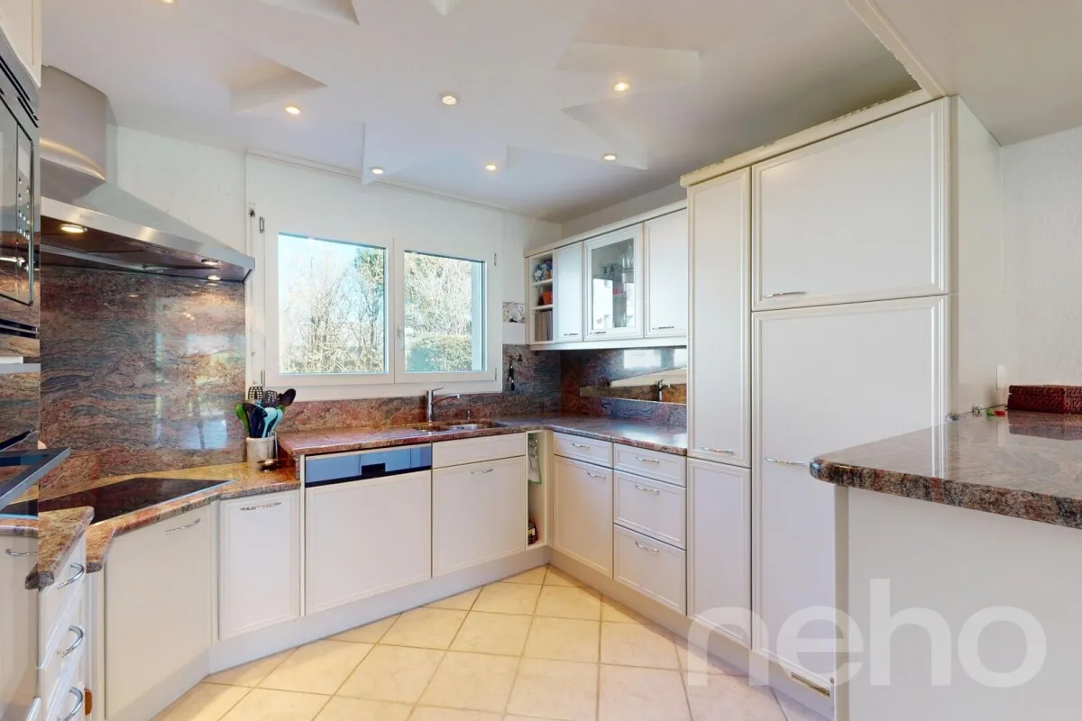 Oetwil am See for sale Attached house Switzerland - cChic-immoHub your real estate portal