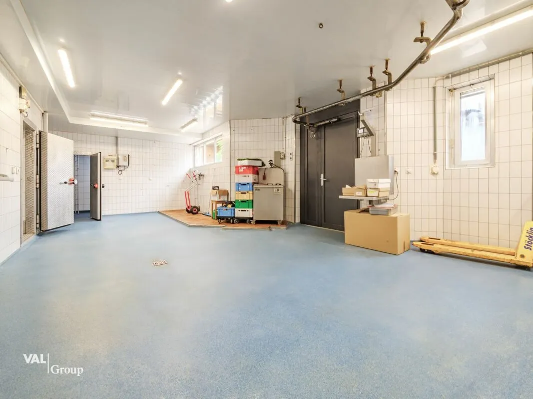 Agarn à vendre Immeuble commercial et d'habitation Suisse - cChic-immoHub votre portail immobilier