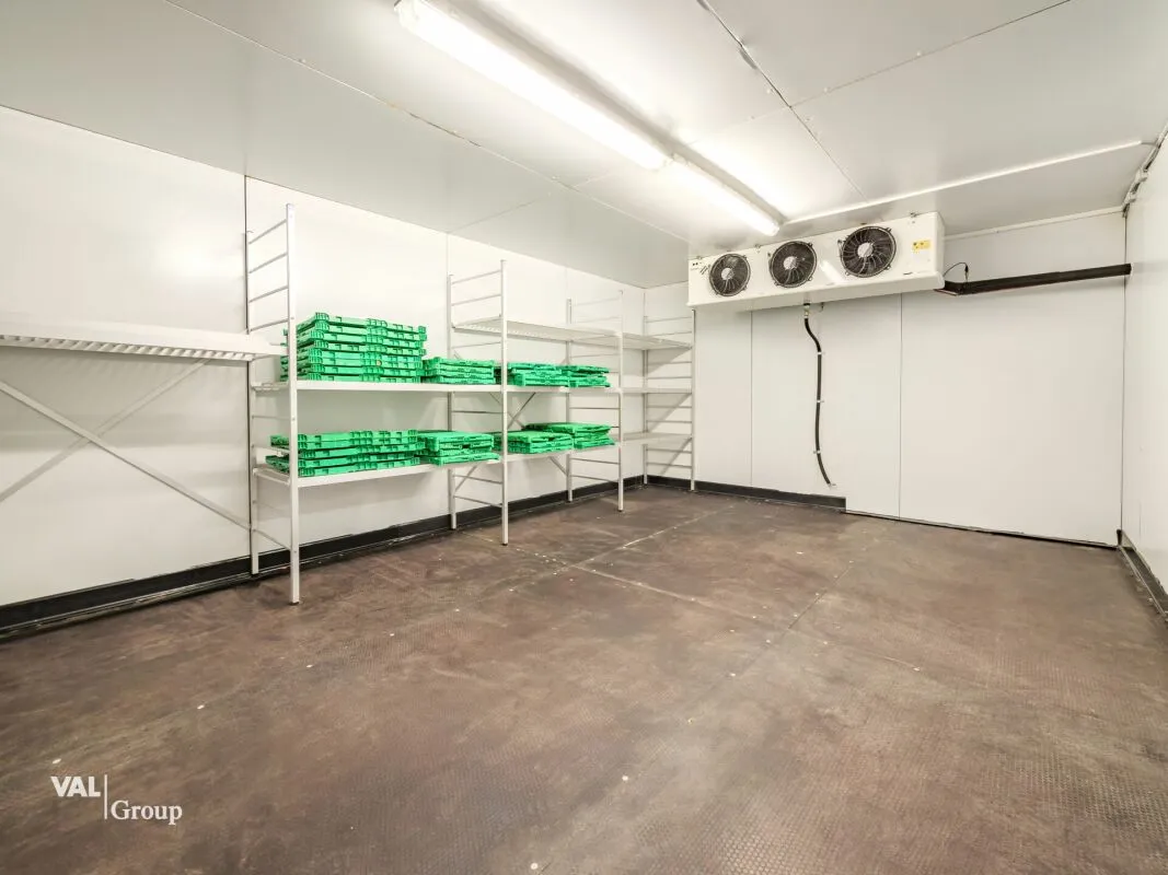Agarn à vendre Immeuble commercial et d'habitation Suisse - cChic-immoHub votre portail immobilier