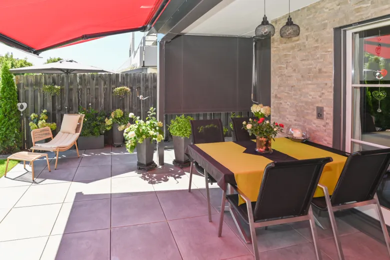 Haus zu verkaufen in Obergösgen - Hochwertig renovierte Doppelhaushälfte mit schönem Garten - Smart Propylaia (9)