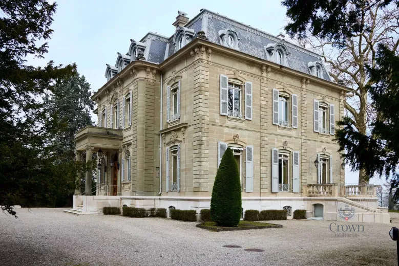 A vendre Château Chavannes-des-Bois Suisse - cChic-immoHub votre portail immobilier