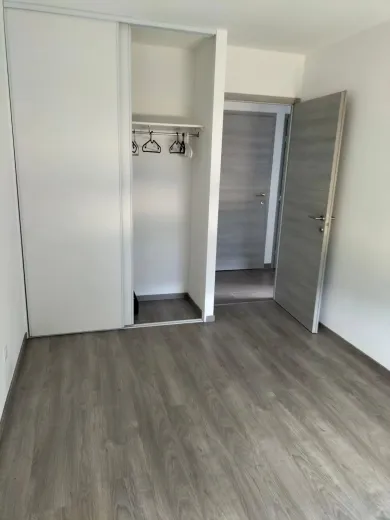 Apartment for sale in Ornex - Ornex 01210 (Ain): Great Opportunity – Beautiful 3-Room / 2-Bedroom Apartment with a Spacious Sunny Balcony - Smart Propylaia (6)