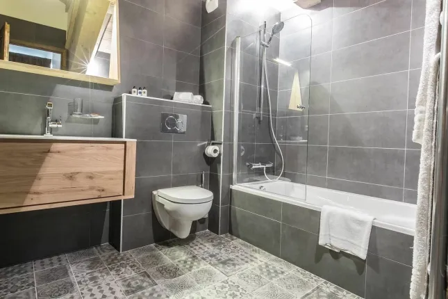 Apartment for sale in Courchevel (2)