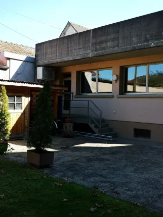 Casa plurifamiliare in vendita a Bassecourt (4)