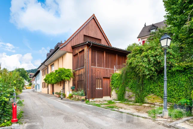 Maison à vendre à Blauen (2)
