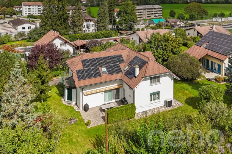 Casa in vendita a Sonceboz-Sombeval - Smart Propylaia