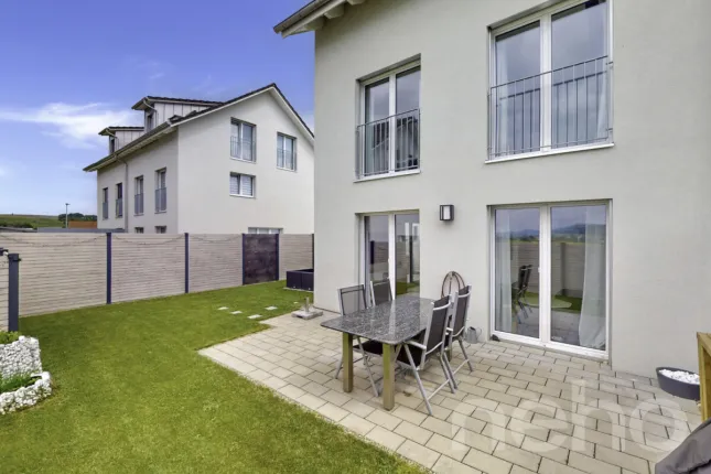Maison à vendre à Gächlingen (2)