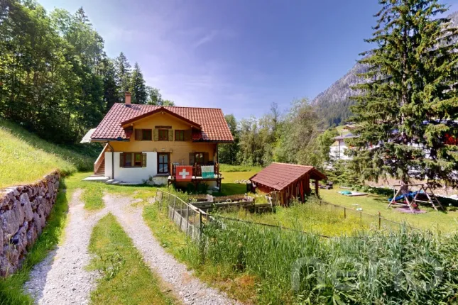House for sale in Château-d'Oex