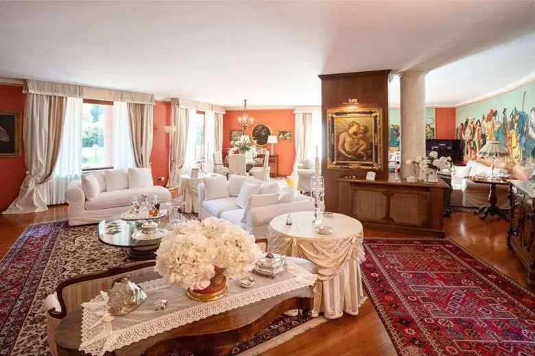 Haus zu verkaufen in Guanzate - Villa zu verkaufen in Guanzate, 7 Zimmer, 660 m2 - Smart Propylaia (6)