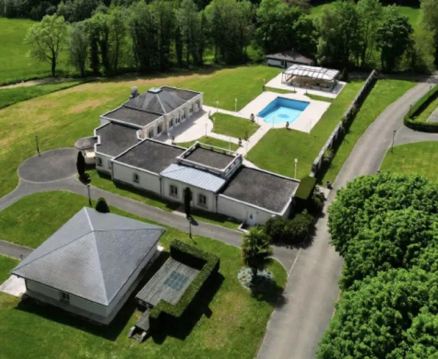Domaine à louer à Divonne-les-Bains - Smart Propylaia (10)