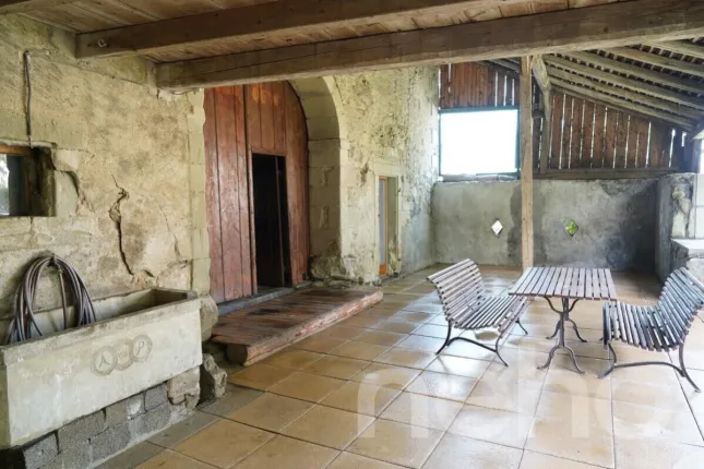 Casa in vendita a Sullens (5)