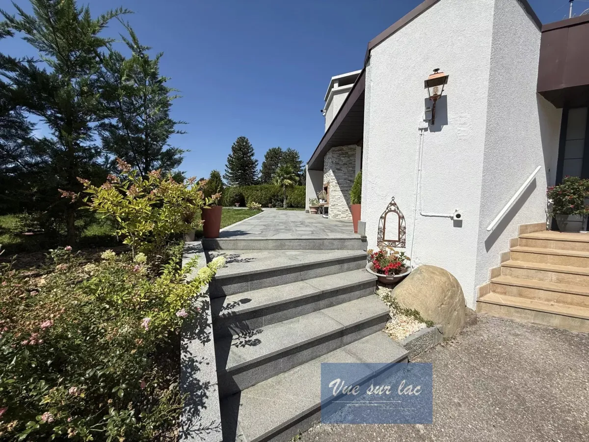 Vessy for sale Villa Switzerland - cChic-immoHub your real estate portal