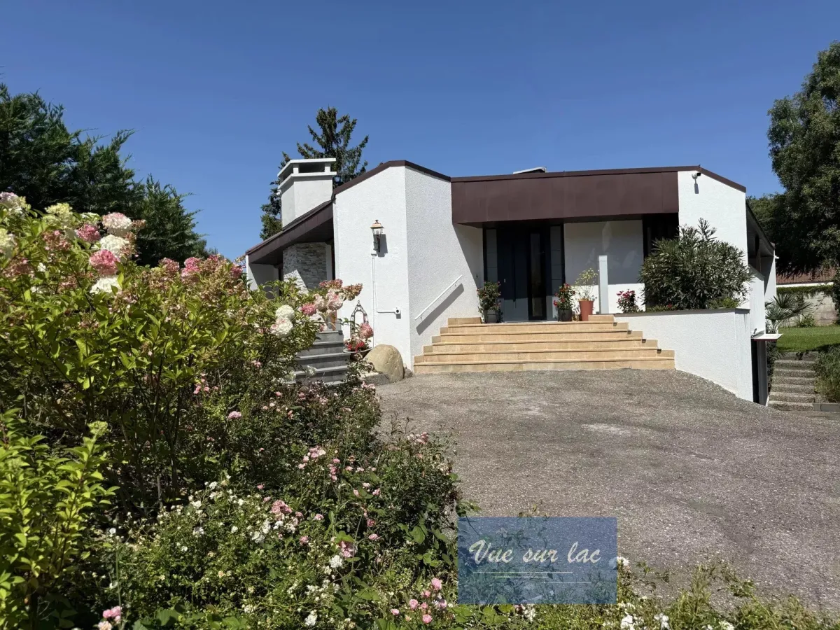 Vessy for sale Villa Switzerland - cChic-immoHub your real estate portal