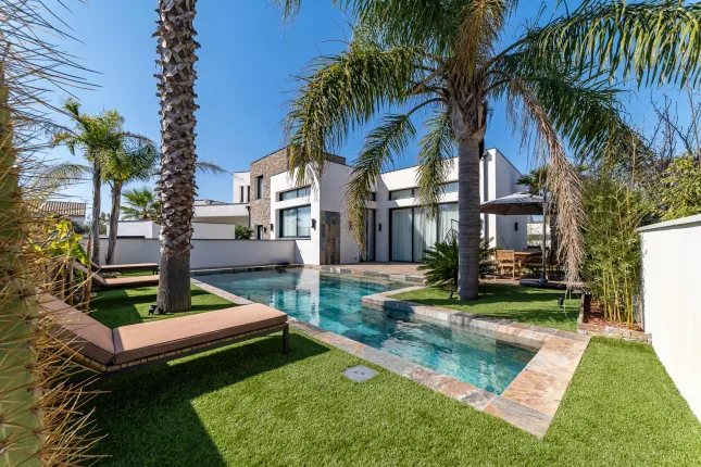 Villa in vendita a Pérols, 218 m2