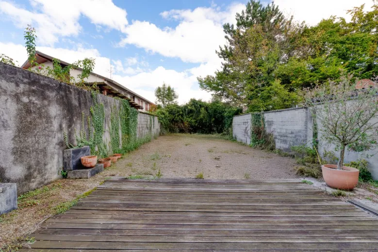 Haus zu verkaufen in Vernier - Angebautes Haus zu verkaufen in Vernier, 7 Zimmer, 200 m2 - Smart Propylaia (6)