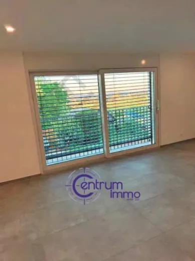 Multiple dwelling for sale in Gampelen - Smart Propylaia (23)