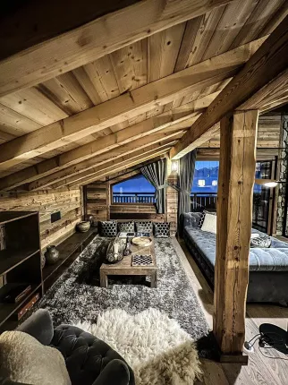 House for sale in Châtel (27)