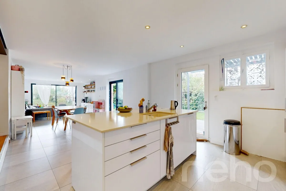 Neuchâtel for sale Single house Switzerland - cChic-immoHub your real estate portal