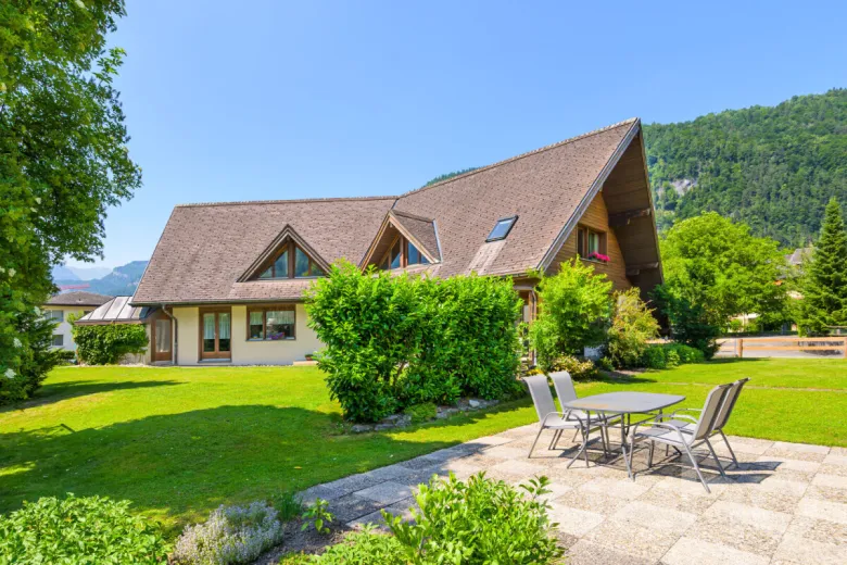 For sale Single house Unterbach BE Switzerland - cChic-immoHub your real estate portal