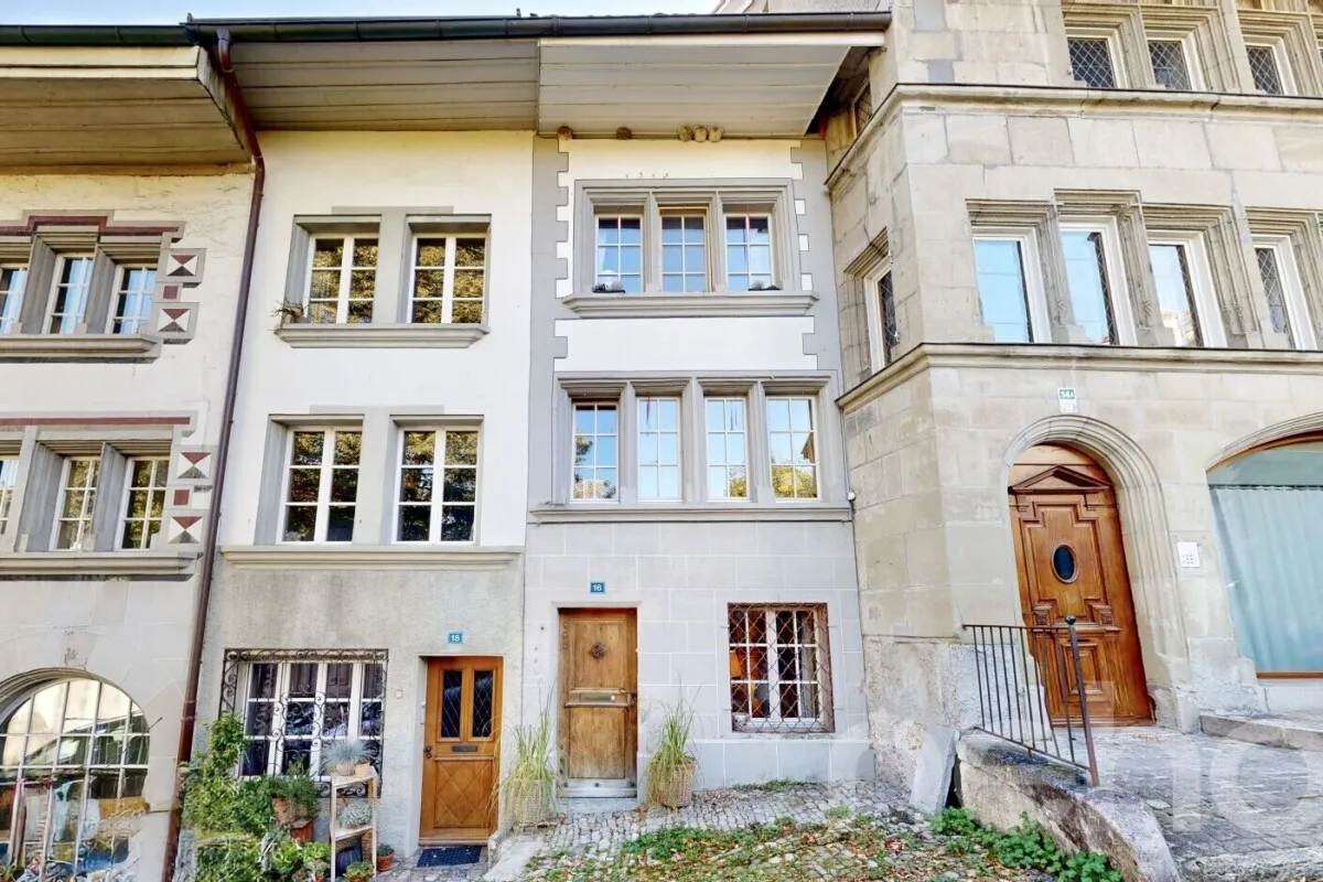 Fribourg In vendita Casa annessa Svizzera - 
cChic-immoHub Il vostro portale immobiliare