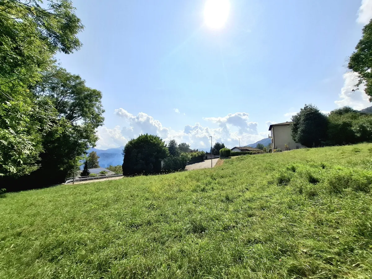 Bosco Luganese In vendita Terreno edificabile Svizzera - 
cChic-immoHub Il vostro portale immobiliare