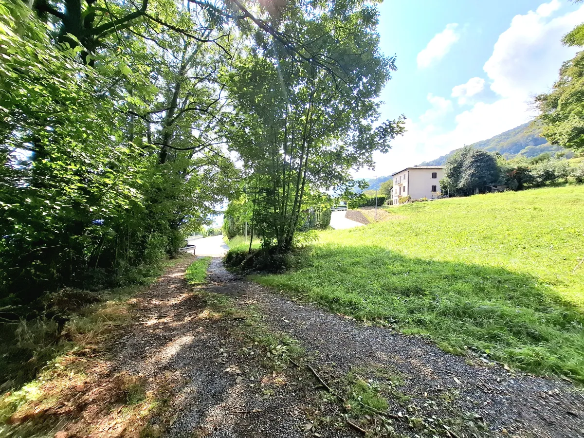 Bosco Luganese In vendita Terreno edificabile Svizzera - 
cChic-immoHub Il vostro portale immobiliare