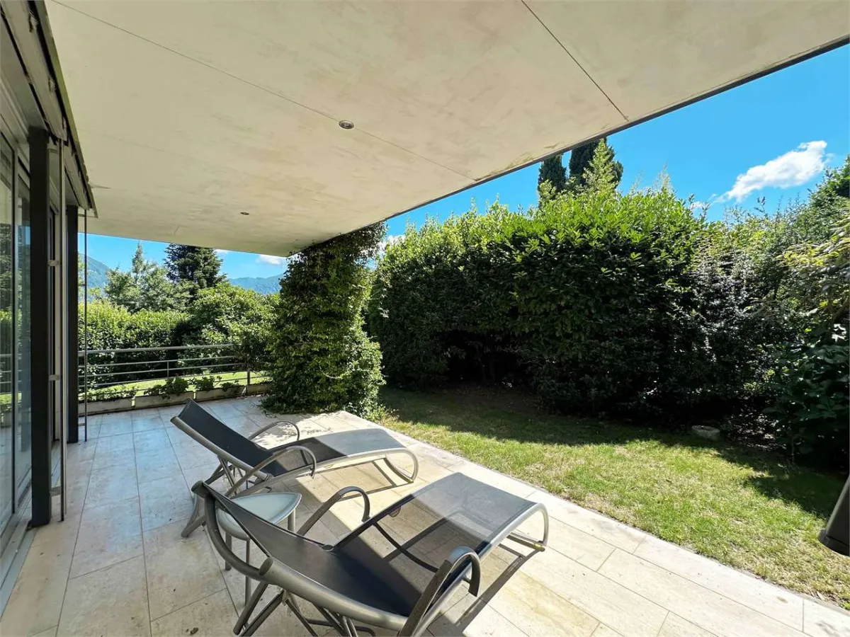 Carona zu verkaufen Villa Schweiz - cChic-immoHub Ihr Immobilienportal