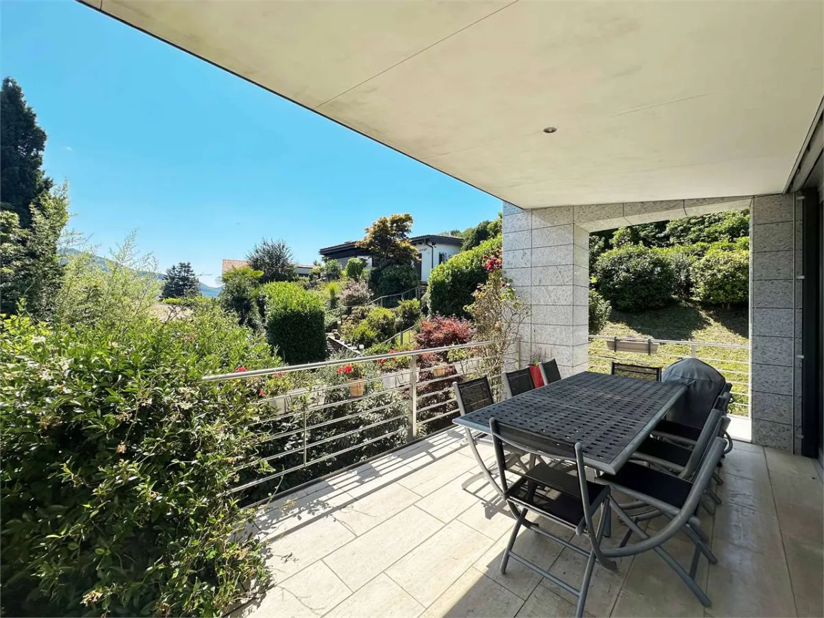 Carona zu verkaufen Villa Schweiz - cChic-immoHub Ihr Immobilienportal