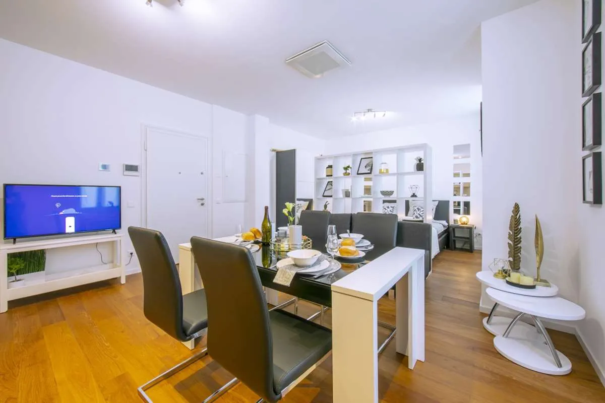 Lugano zu verkaufen  Wohnung Schweiz - cChic-immoHub Ihr Immobilienportal