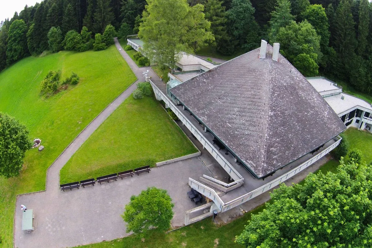 Les Geneveys-sur-Coffrane zu verkaufen Gastronomie Schweiz - cChic-immoHub Ihr Immobilienportal