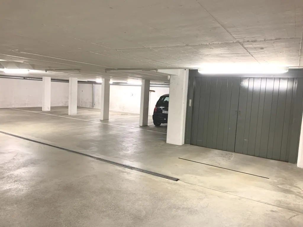 Weinfelden à louer Place de parc en garage Suisse - cChic-immoHub votre portail immobilier