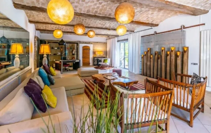 House for sale in Sommières - Prestigious Medieval Estate 400m2- 6-bedrooms 6 bathrooms -Sommières - Smart Propylaia (3)