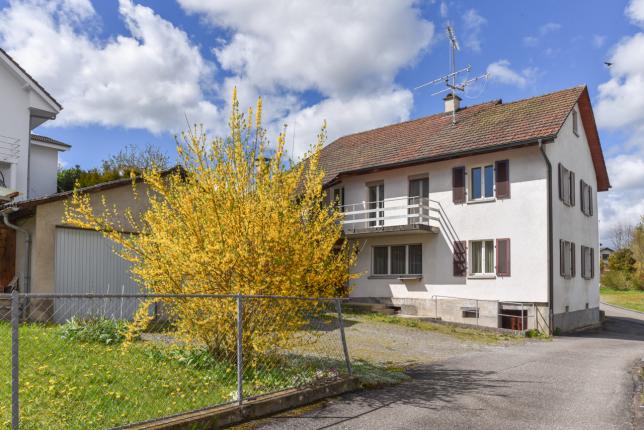 Haus zu verkaufen in Hallwil (2)