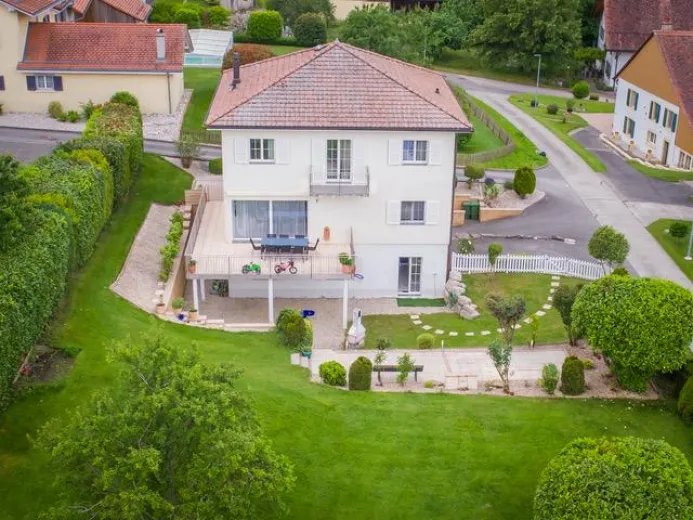 For sale Single house Ursins Switzerland - cChic-immoHub your real estate portal
