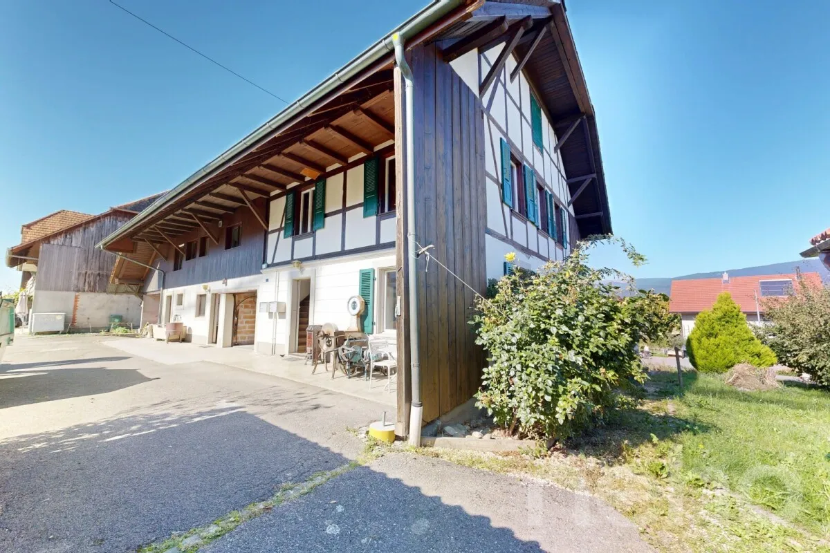 Hagneck In vendita Fattoria Svizzera - 
cChic-immoHub Il vostro portale immobiliare