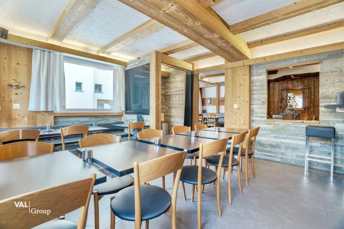 Saas-Grund à vendre Hôtel Suisse - cChic-immoHub votre portail immobilier