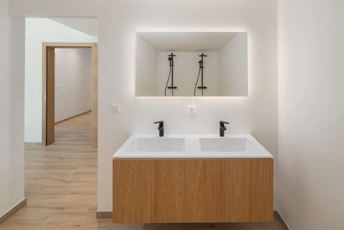 Corin-de-la-Crête In vendita Chalet Svizzera - 
cChic-immoHub Il vostro portale immobiliare