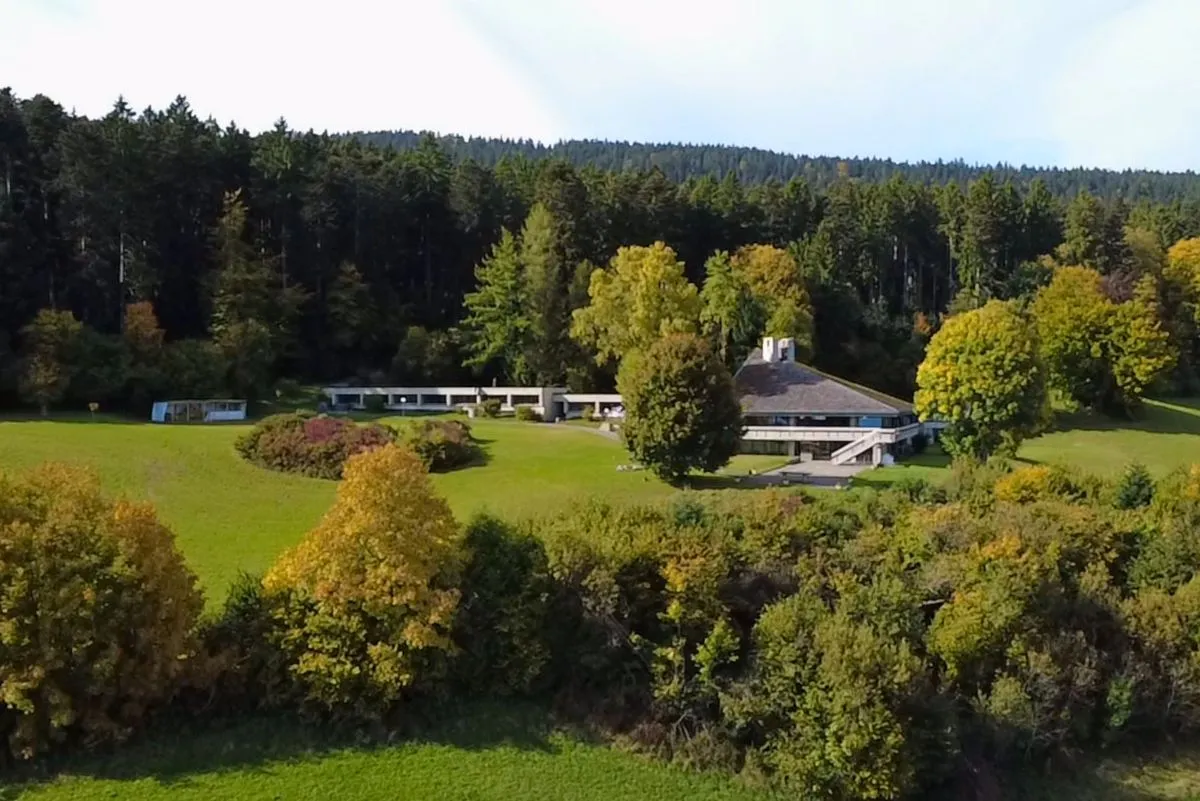 Les Geneveys-sur-Coffrane for sale Gastronomy Switzerland - cChic-immoHub your real estate portal