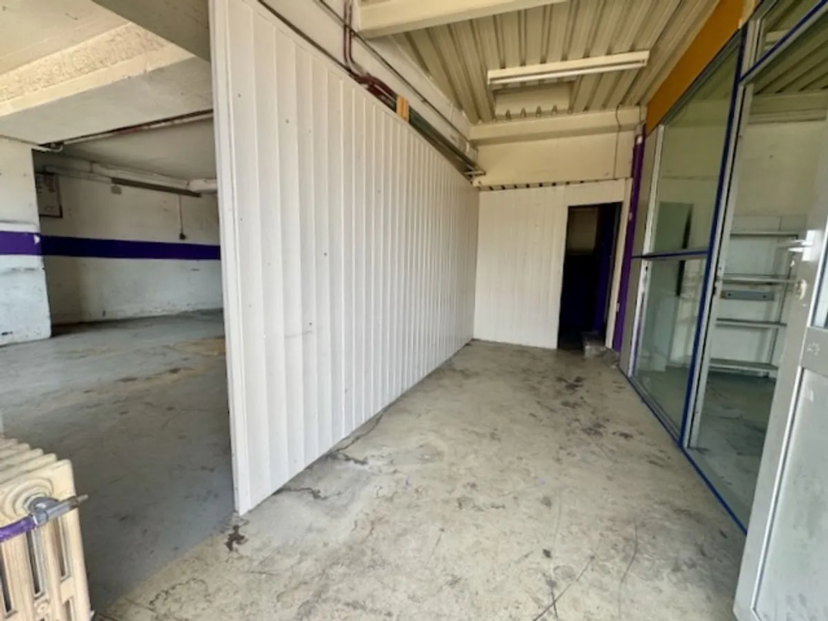 Couvet à louer Objet industriel Suisse - cChic-immoHub votre portail immobilier