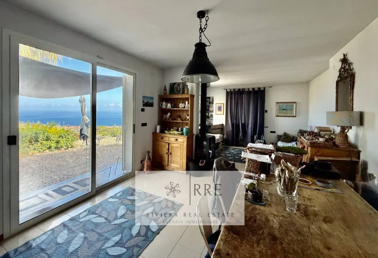Anwesen zu verkaufen in ALASSIO - Villa mit spektakulärem Panoramablick auf das Meer - Smart Propylaia (6)
