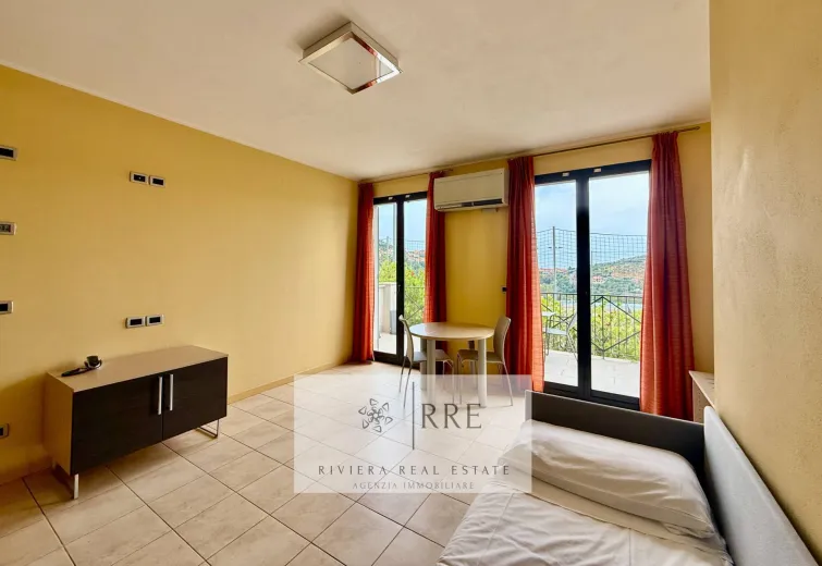 Anwesen zu verkaufen in Castellaro - ZWEIZIMMERWOHNUNGEN MIT MEERBLICK ZU VERKAUFEN in Castellaro golf club - Smart Propylaia (9)