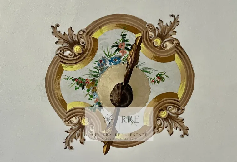 Wohnung zu verkaufen in Pieve di Teco - Historische Wohnung im historischen Zentrum - Smart Propylaia (15)