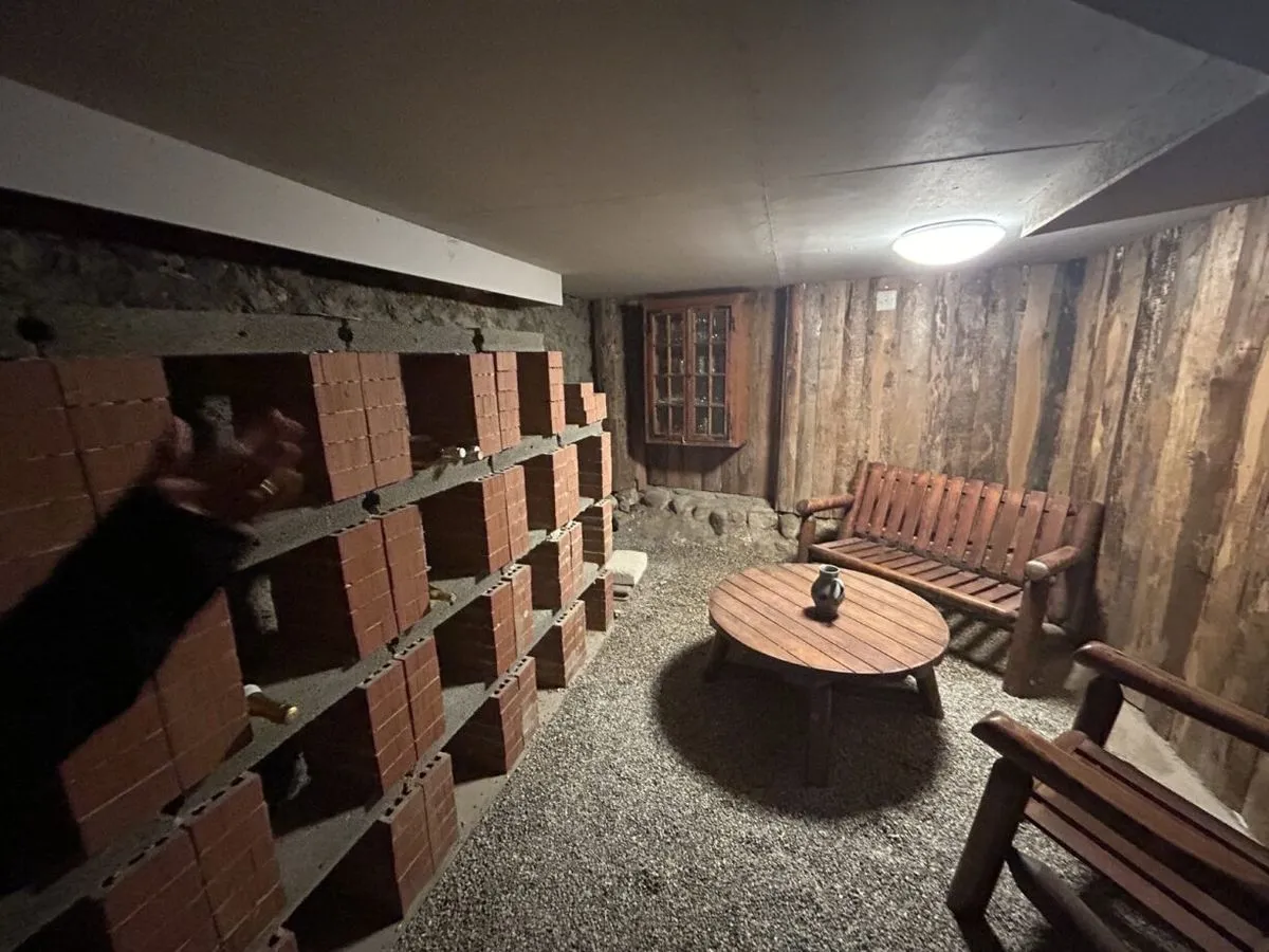 Cressier NE zu verkaufen Angebautes Haus Schweiz - cChic-immoHub Ihr Immobilienportal