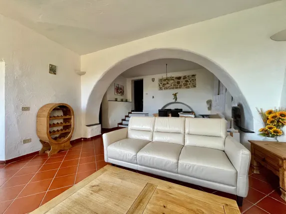Wohnung zu verkaufen in Villanova d'Albenga- Ligo (2)