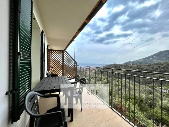 Anwesen zu verkaufen in ALASSIO - DREIZIMMERWOHNUNG MIT MEERBLICK ZU VERKAUFEN - Smart Propylaia (9)