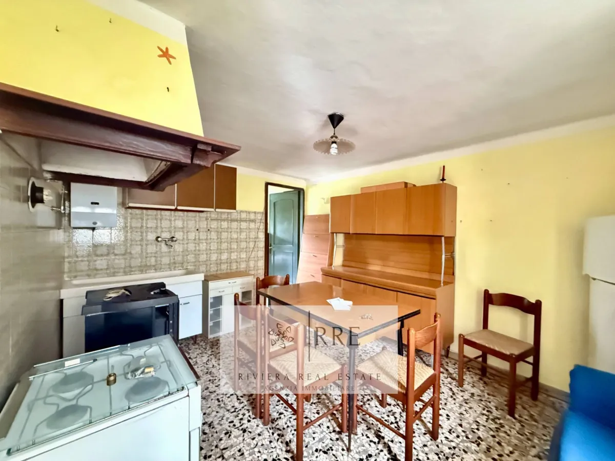 House for sale in Rezzo - SEMI-DETACHED HOUSE FOR SALE with terrace and garden   - Riviera Ligure - Smart Propylaia (12)