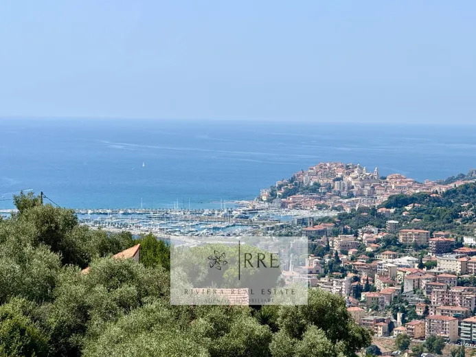 Anwesen zu verkaufen in Imperia - Smart Propylaia (2)
